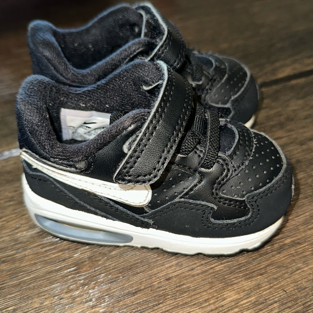 Nike‎ Air Max ST TDV Sneaker Kids Toddler 4C Black White 654289-001